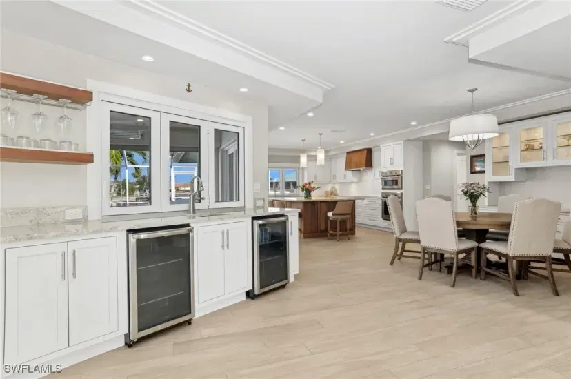 Picture of 335 Nassau Ct, Marco Island FL 34145