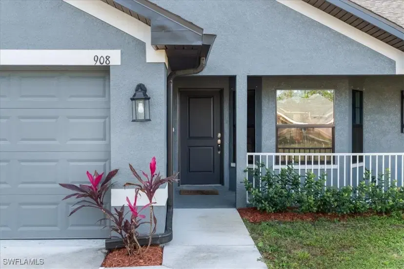 Picture of 908 Macy St E, Lehigh Acres FL 33974