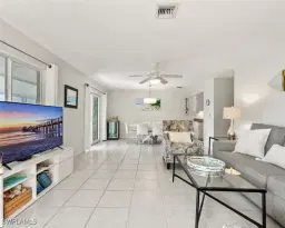 Picture of 136 Harrison Rd 1, Naples, FL 34112