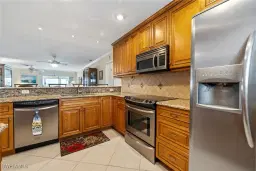 Picture of 7008 Foxfire Dr, Fort Myers, FL 33919
