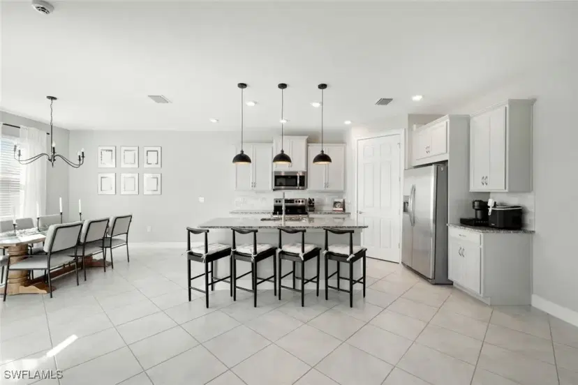 Picture of 2202 SW 25Th Ter, Cape Coral FL 33914