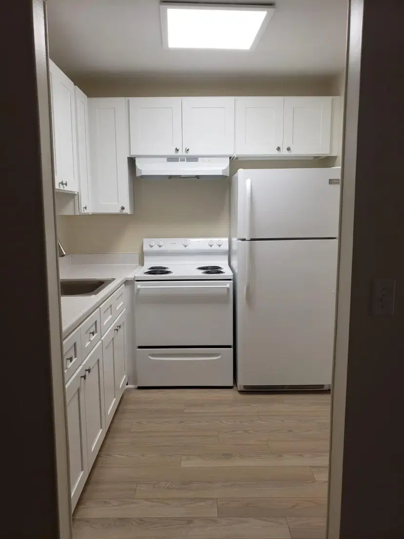 Picture of 146 Canterbury F 146, West Palm Beach FL 33417