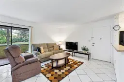 Picture of 9424 S Belfort Cir 110, Tamarac, FL 33321