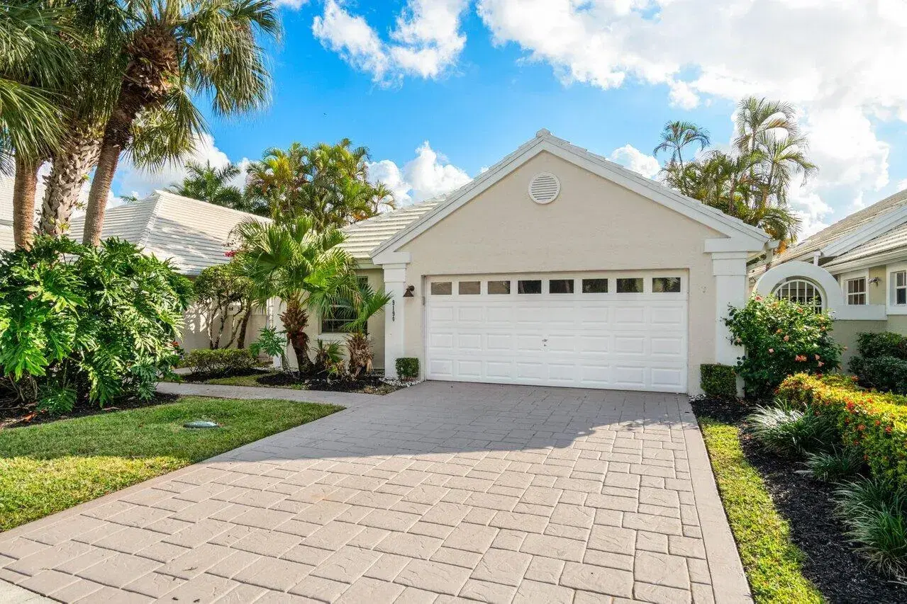 Picture of 9190 Heathridge Drive, West Palm Beach, FL 33411