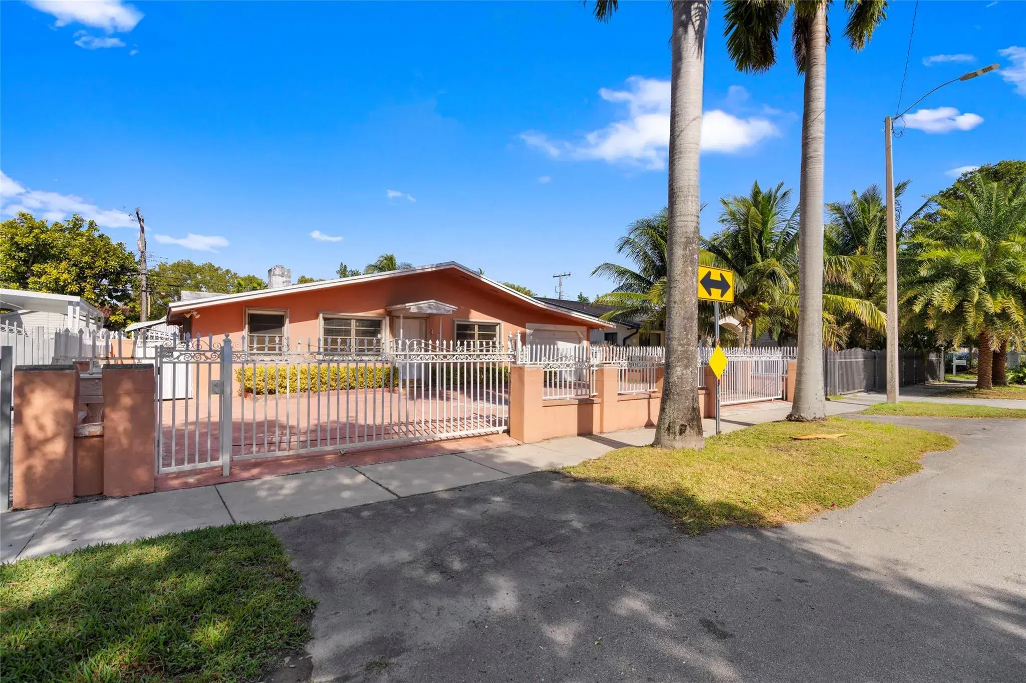 Picture of 4381 SW 5Th Ter, Miami, FL 33134