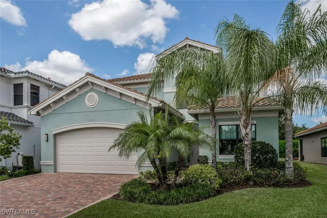Picture of 4546 Kensington Cir, Naples, FL 34119