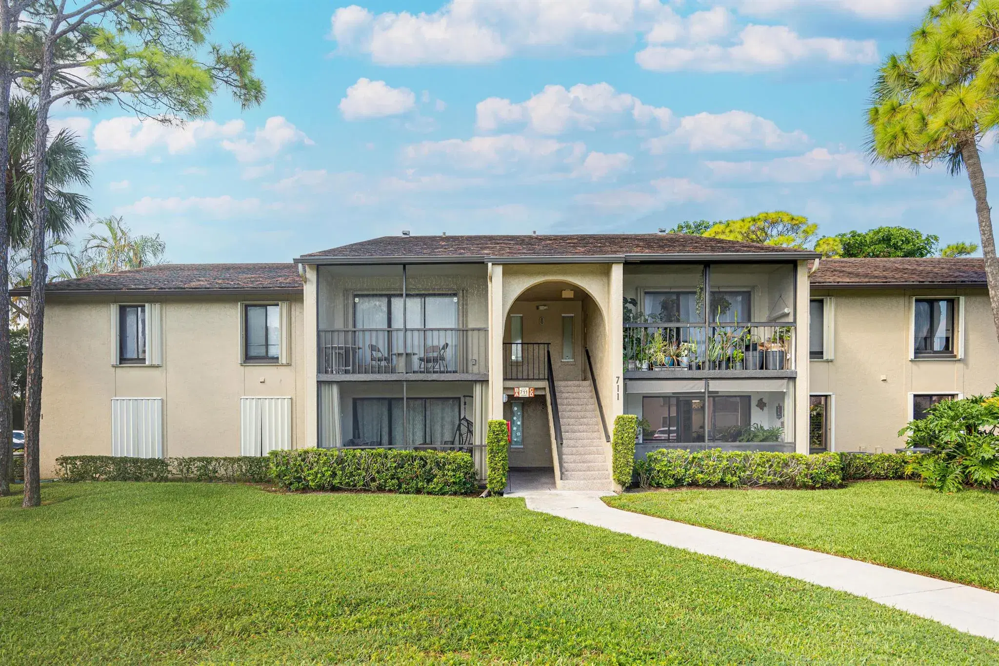 Picture of 711 Sunny Pine Way D1, Greenacres, FL 33415