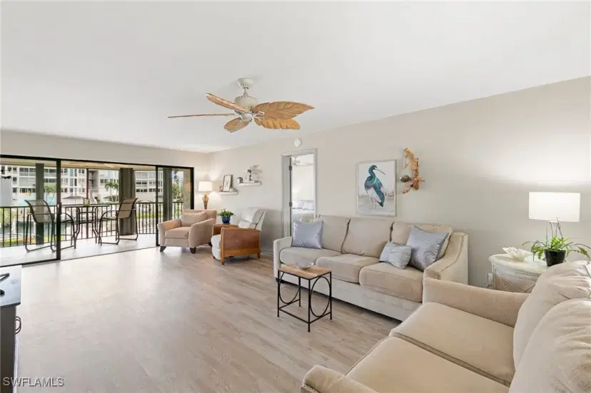 Picture of 881 Panama Ct 304, Marco Island FL 34145