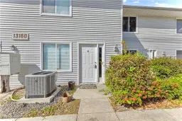 Picture of 13160 Kings Point Dr 4, Fort Myers, FL 33919