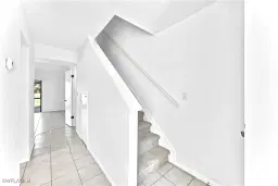 Picture of 13160 Kings Point Dr 4, Fort Myers, FL 33919