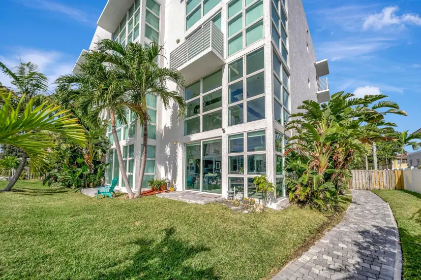 Picture of 1490 SE 15Th St 101, Fort Lauderdale FL 33316
