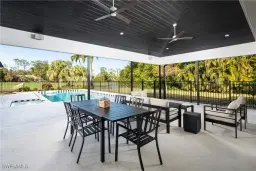 Picture of 4702 Oak Leaf Dr, Naples, FL 34119