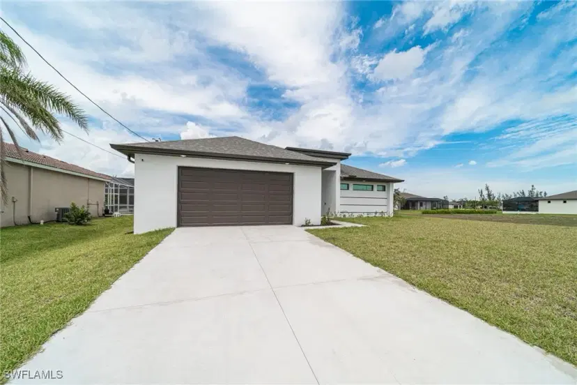 Picture of 1209 NE 7Th Ave, Cape Coral FL 33909