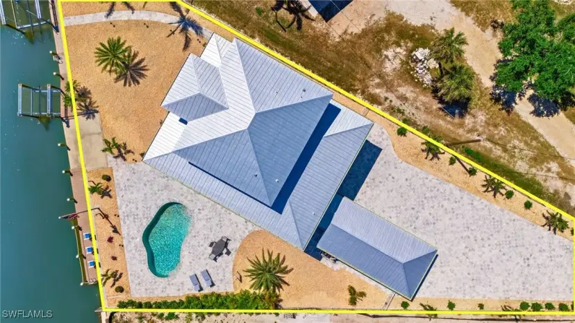 Picture of 730 Matanzas Ct, Fort Myers Beach FL 33931