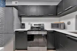 Picture of 3083 N Oakland Forest Dr 202, Oakland Park, FL 33309