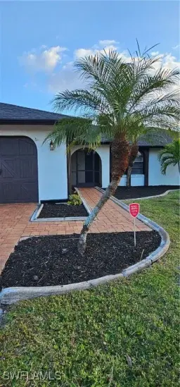 Picture of 2546 SW 38Th Ter, Cape Coral, FL 33914