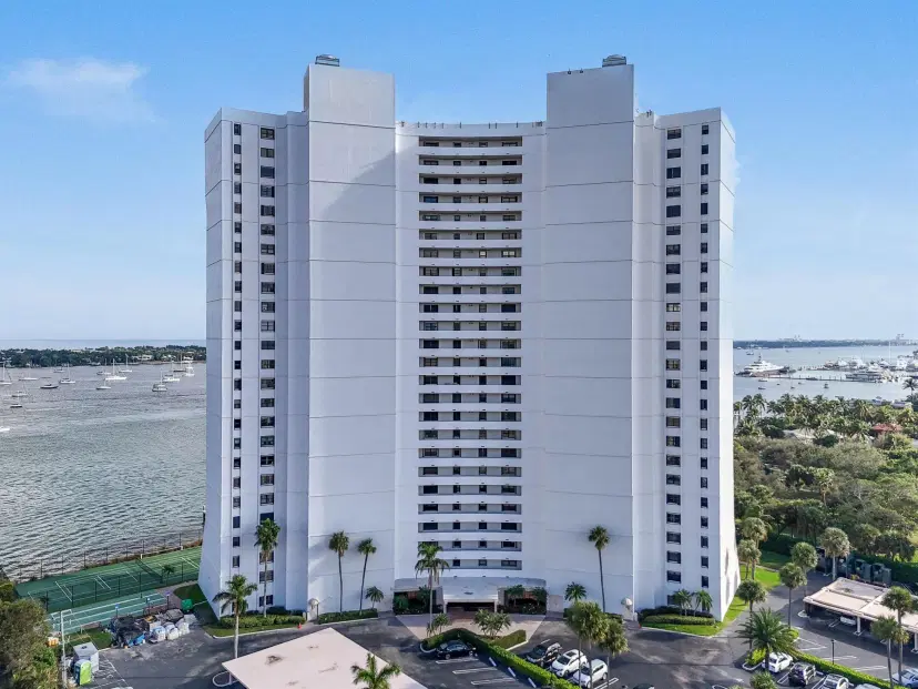 Picture of 5200 N Flagler Drive 1404, West Palm Beach FL 33407