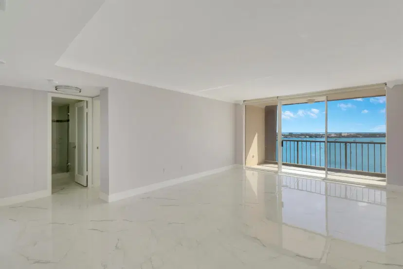 Picture of 5200 N Flagler Drive 1404, West Palm Beach FL 33407