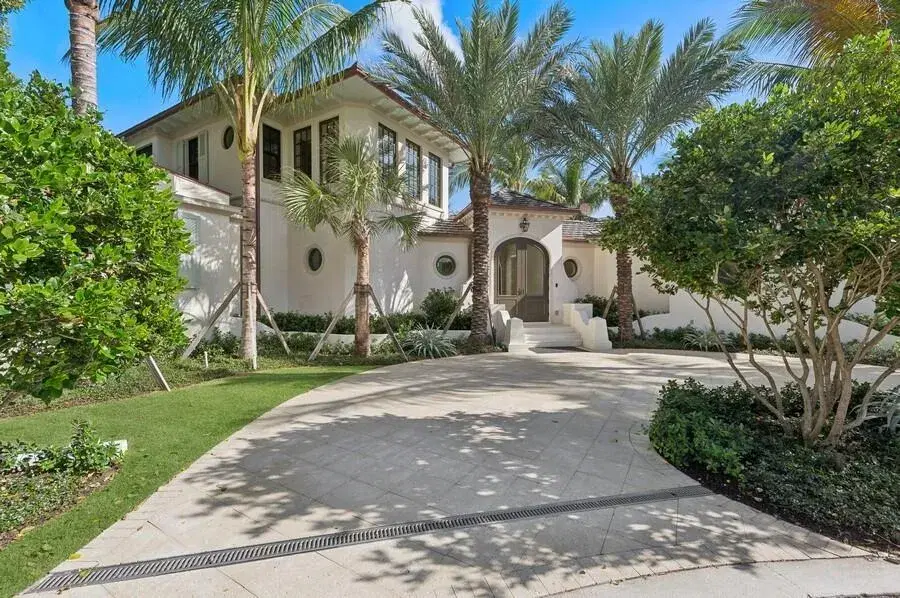 Picture of 433 Antigua Lane, Palm Beach, FL 33480