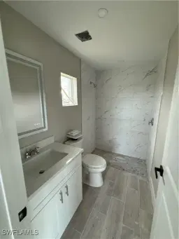 Picture of 2109 NE 5Th Pl, Cape Coral, FL 33909