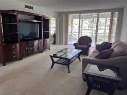 Picture of 500 Oaks Ln 208, Pompano Beach, FL 33069