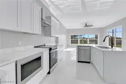 Picture of 5232 SW 16Th Pl, Cape Coral, FL 33914