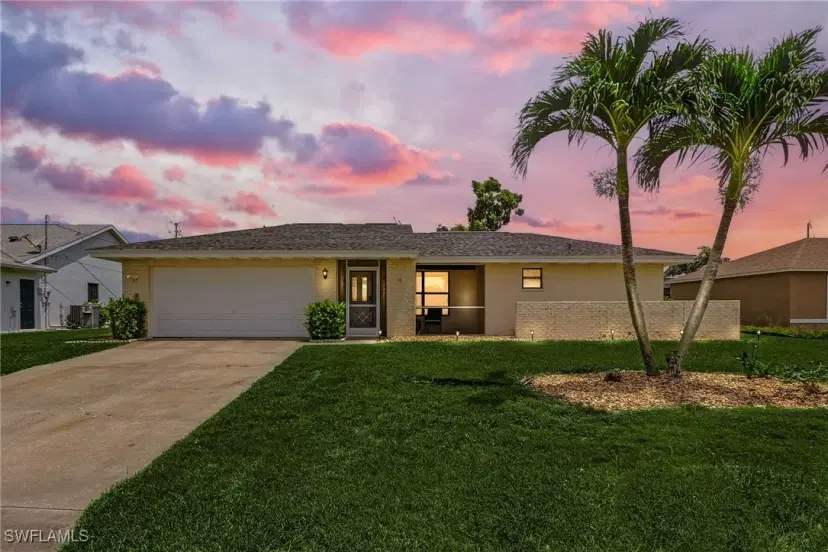 Picture of 1107 SE 21St Ter, Cape Coral FL 33990