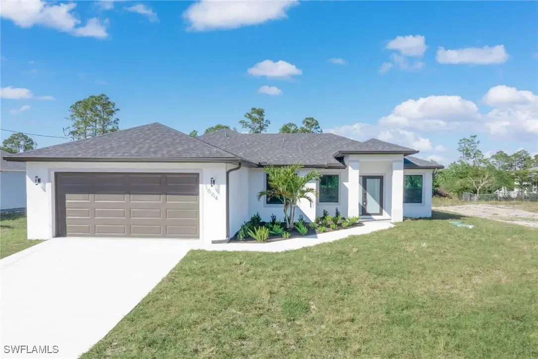 Picture of 1004 Chadwick St, Lehigh Acres, FL 33974