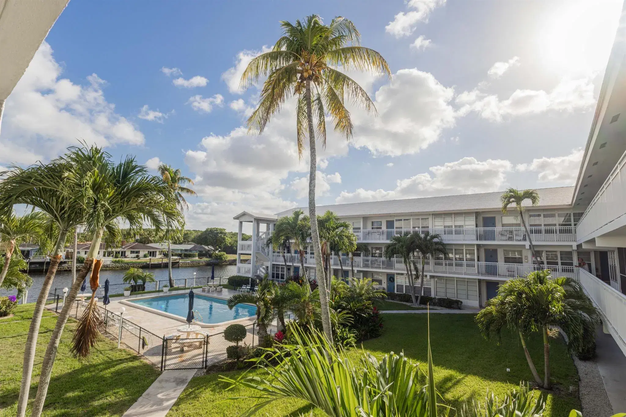 Picture of 1152 NW 30Th Court 212, Wilton Manors, FL 33311