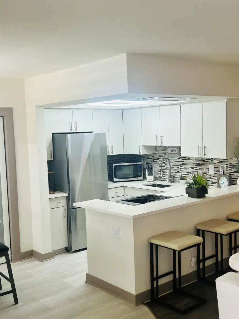 Picture of 1152 NW 30Th Court 212, Wilton Manors FL 33311