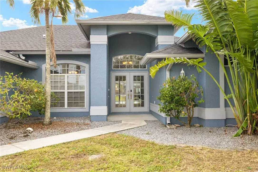 Picture of 1824 SE 13Th Ter, Cape Coral, FL 33990