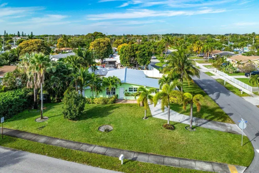 Picture of 1103 S Broadway, Lantana FL 33462