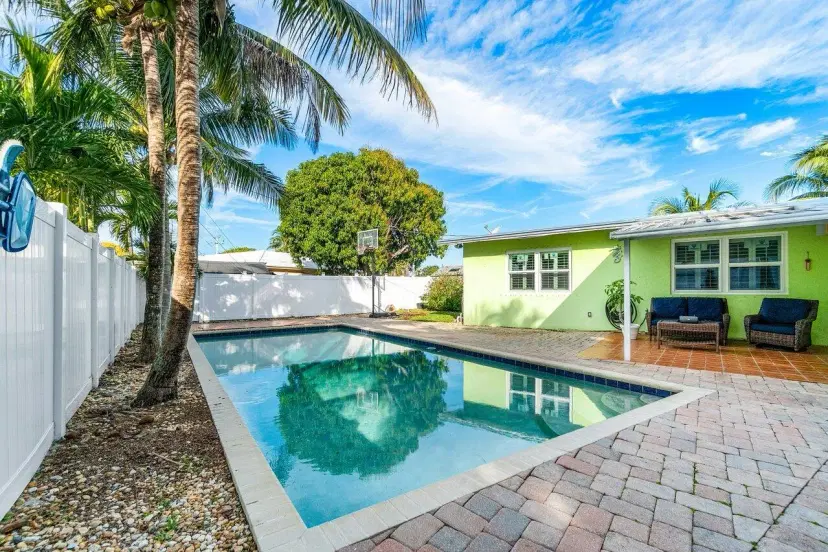 Picture of 1103 S Broadway, Lantana FL 33462