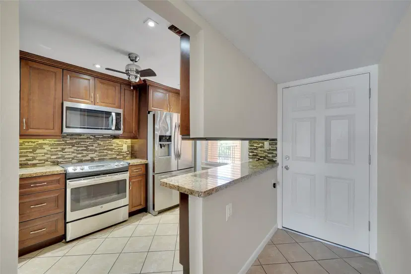 Picture of 777 S Federal Highway O305, Pompano Beach FL 33062