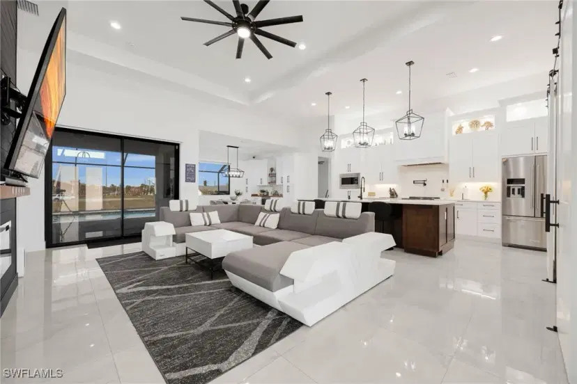 Picture of 1607 NE 23Rd St, Cape Coral FL 33909
