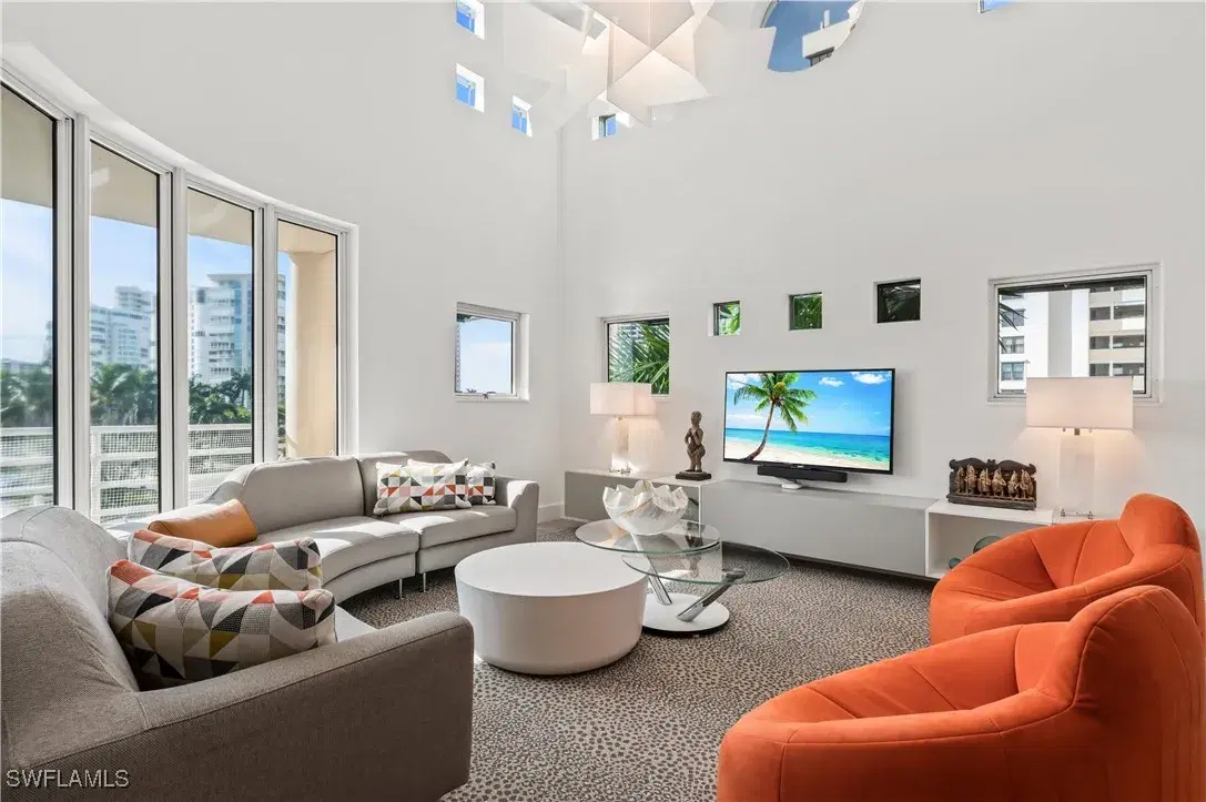 Picture of 4500 Gulf Shore Blvd N 1-311, Naples, FL 34103