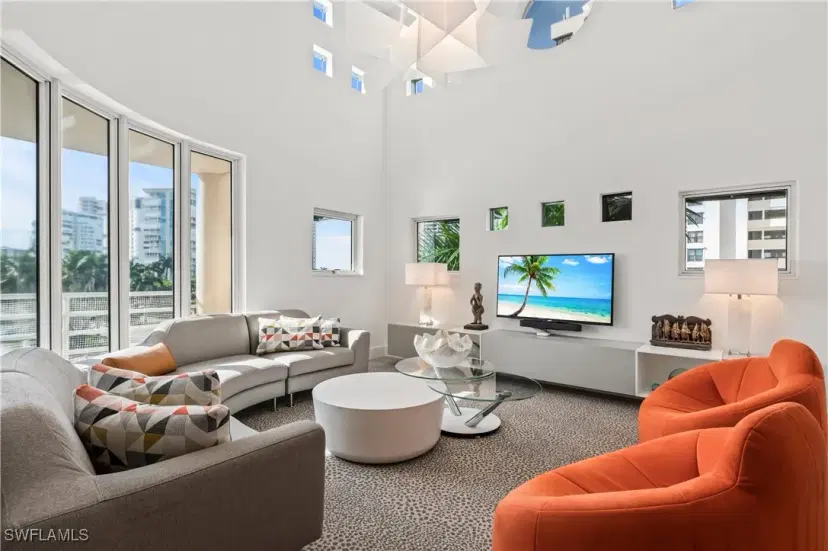 Picture of 4500 Gulf Shore Blvd N 1-311, Naples FL 34103