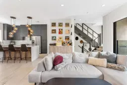 Picture of 835 NE 17Th Ter 9, Fort Lauderdale, FL 33304