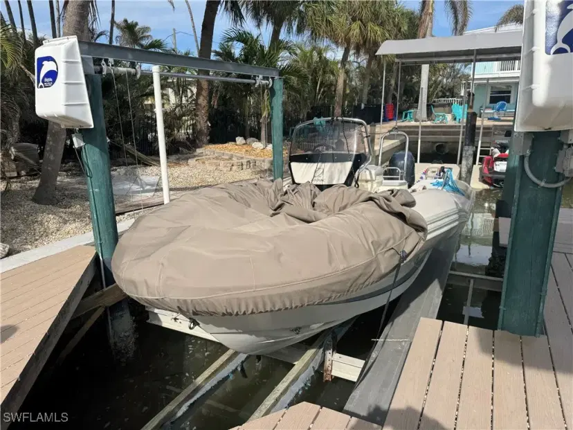 Picture of 320 Lazy Way, Fort Myers Beach FL 33931