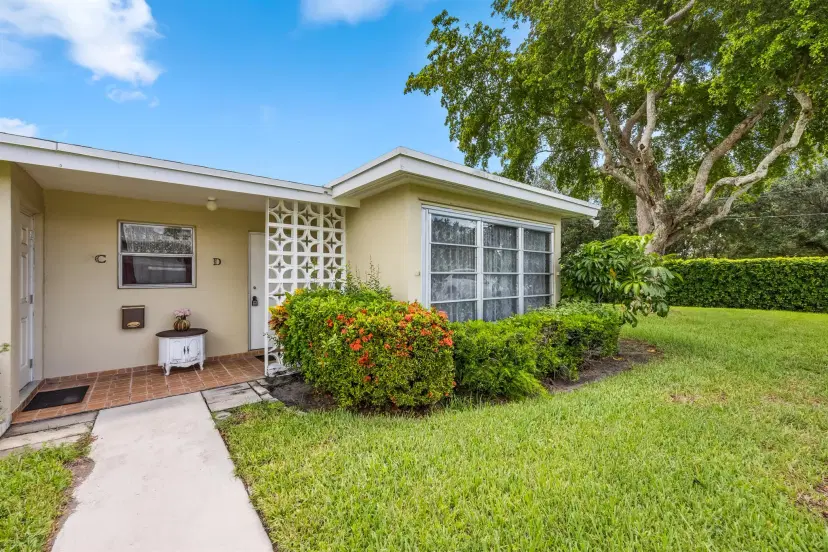 Picture of 195 High Point Terrace D, Delray Beach FL 33445
