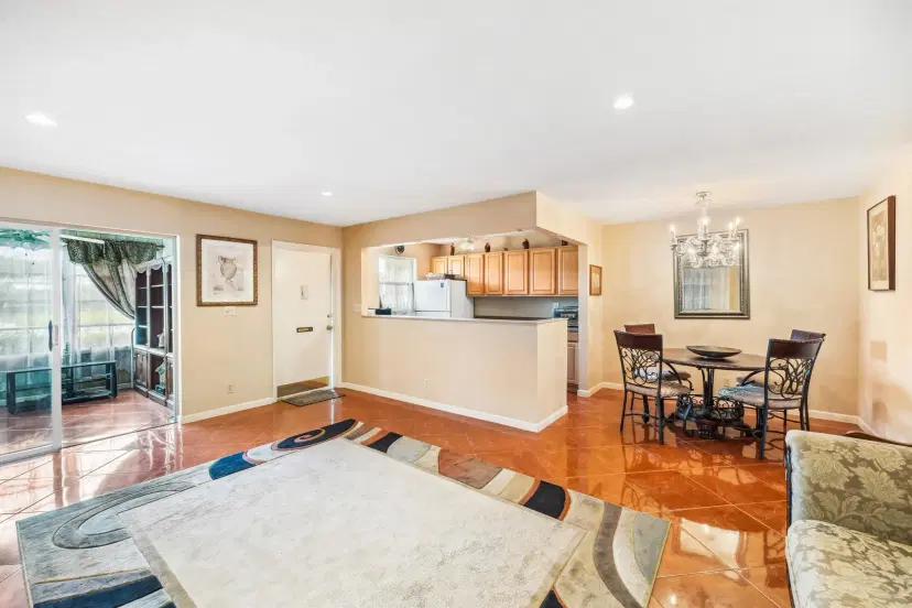 Picture of 195 High Point Terrace D, Delray Beach FL 33445