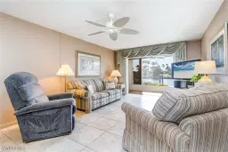 Picture of 1722 Beach Pkwy B4, Cape Coral, FL 33904