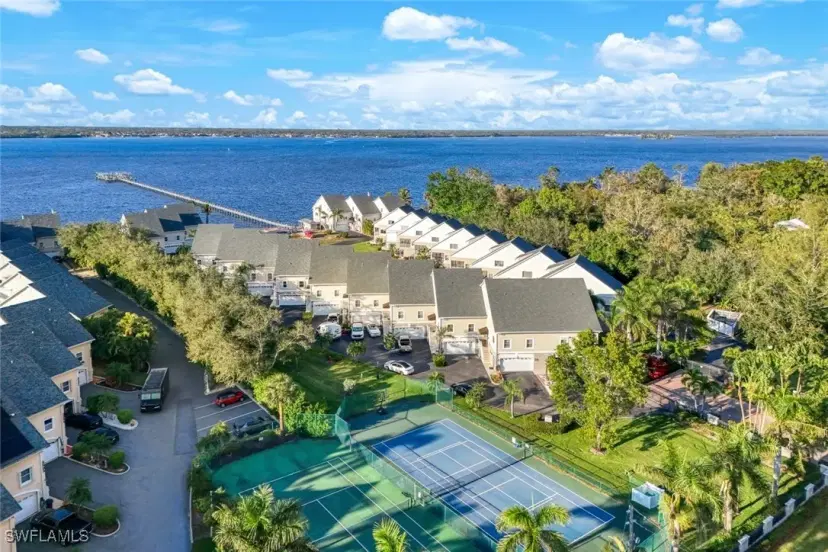 Picture of 3623 Edgewood Ave, Fort Myers FL 33916