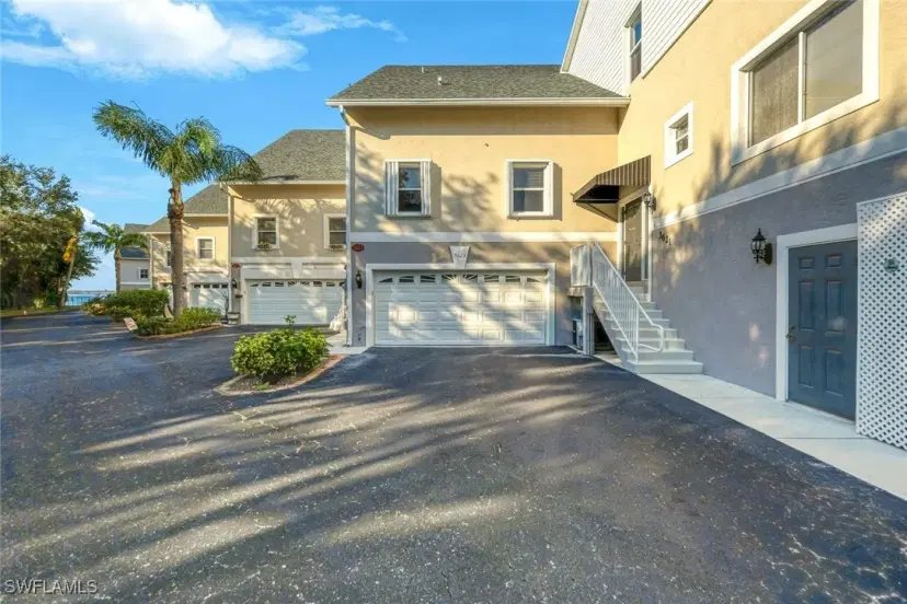 Picture of 3623 Edgewood Ave, Fort Myers FL 33916
