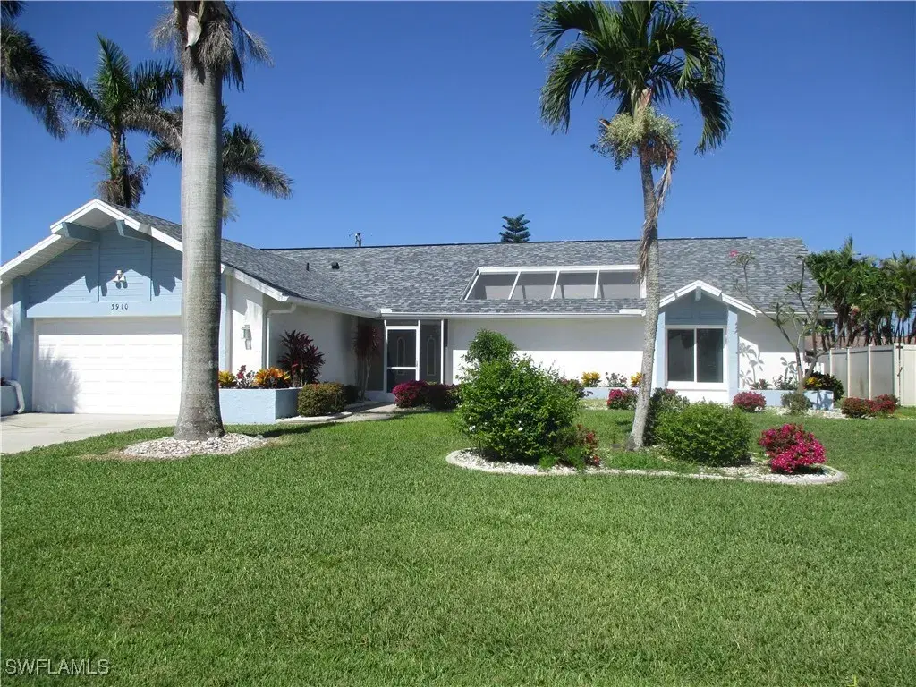 Picture of 3910 SE 20Th Ave, Cape Coral, FL 33904
