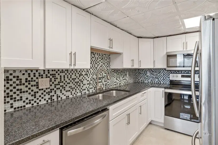 Picture of 1401 S Federal Highway 204, Boca Raton FL 33432