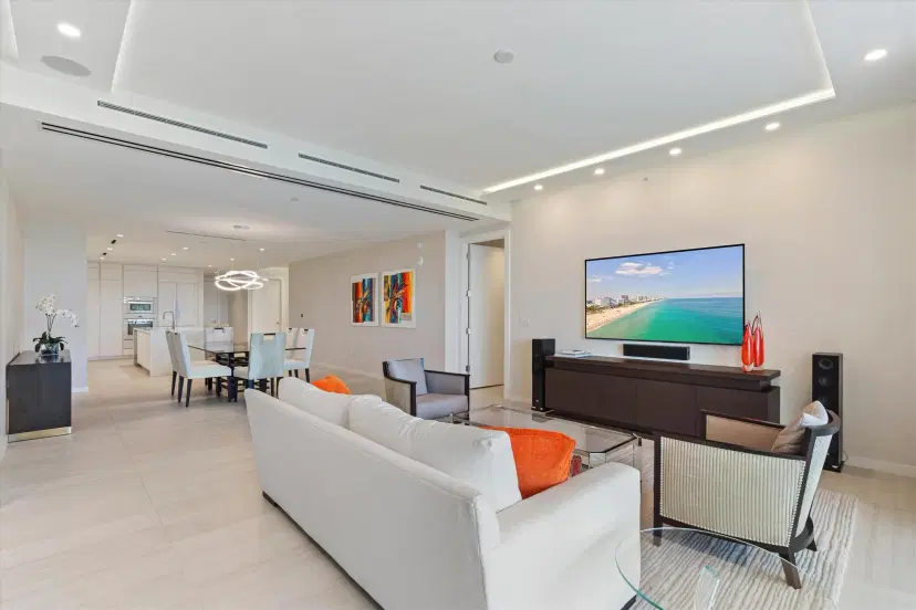 Picture of 200 SE Mizner Boulevard 507, Boca Raton FL 33432