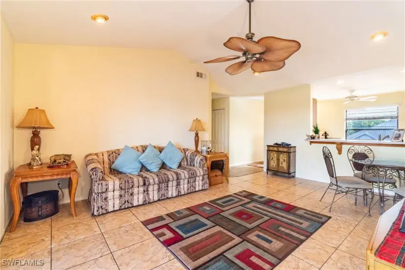 Picture of 505 SW 47Th Ter 206, Cape Coral FL 33914