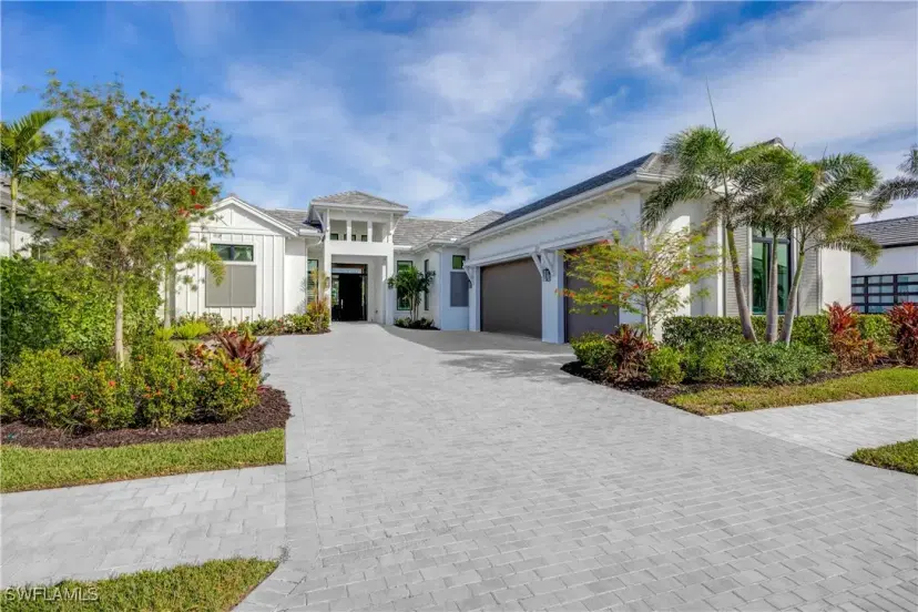 Picture of 9937 Montiano Dr, Naples FL 34113