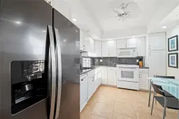 Picture of 3900 Oaks Clubhouse Dr 310, Pompano Beach, FL 33069